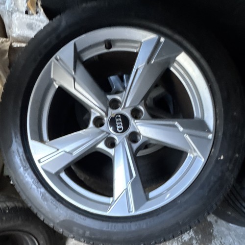Audi alloy new pirelli - a6/s6,